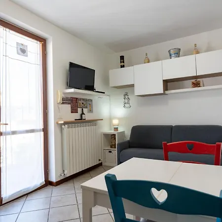 The Wine Barrel - Pian Del Sole Apartament *